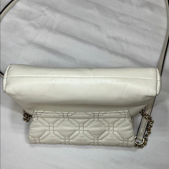 Kate Spade Aster Court Naomi Crossbody Purse Quilted White Gold Hdwe Red Lining - Picture 11 of 11